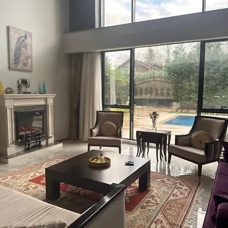 Private With Heated Pool In Sapanca
