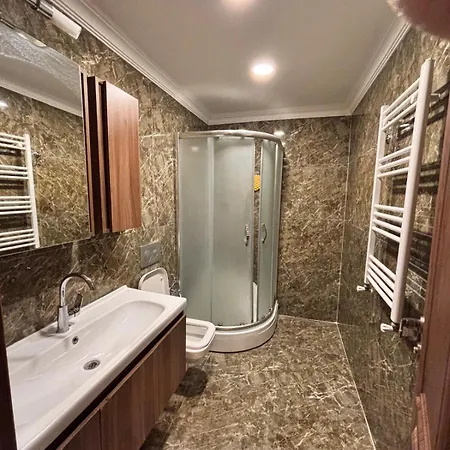 Private With Heated Pool In Villa